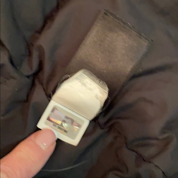 EUC The North Face women’s parka - Picture 9 of 10